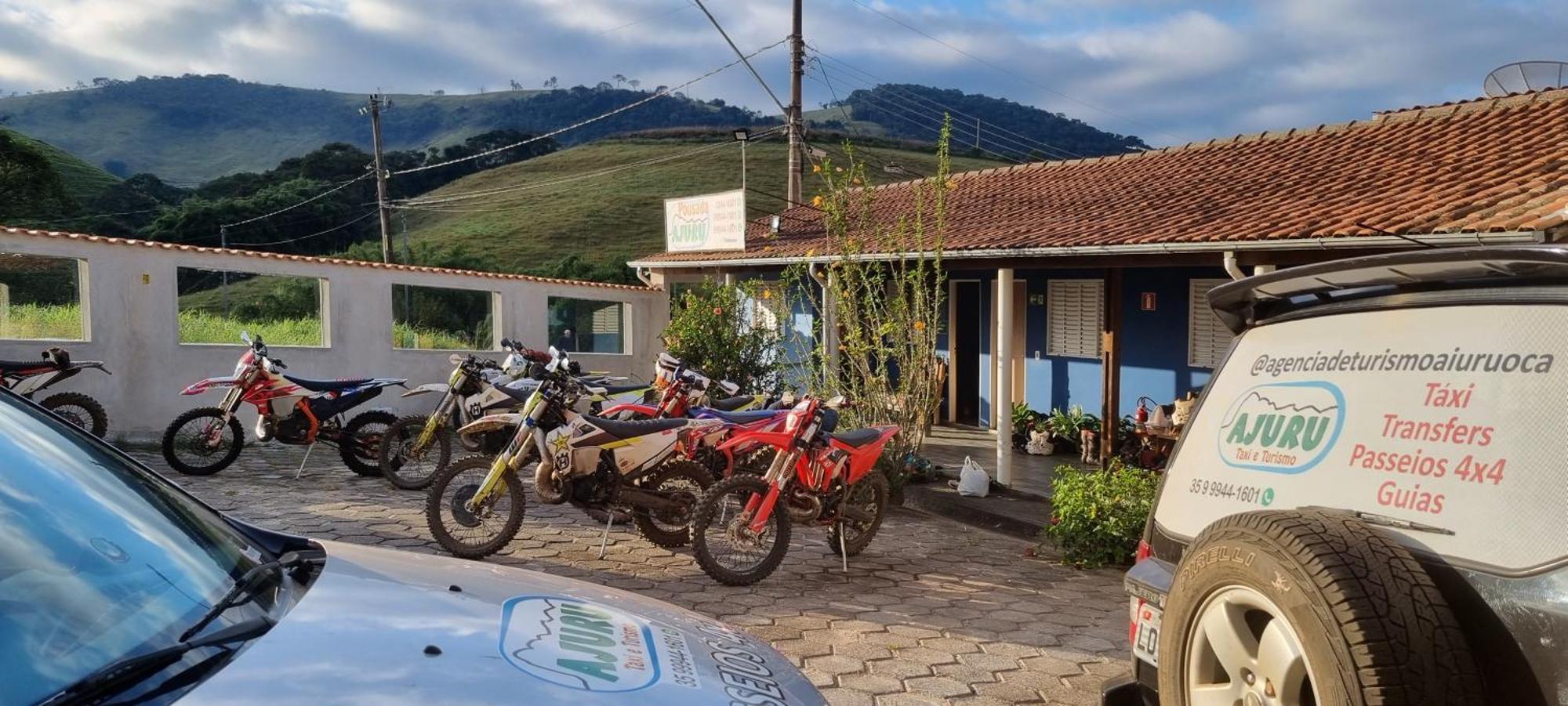 Pousada Ajuru - Aiuruoca-Mg Экстерьер фото